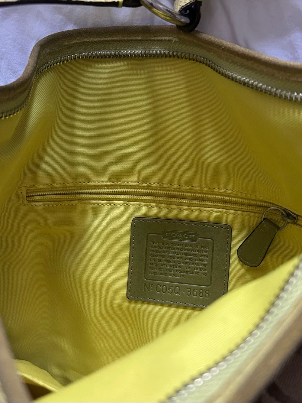 Vintage Coach Exotics Collection Lime green trim zipper closure Hobo bag - Picture 12 of 16